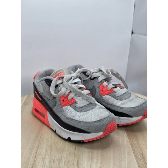 Nike Air Max 90 Toddler Size 13C Red/White/Dark Gray Sneakers DC8332-100 - Picture 5 of 9
